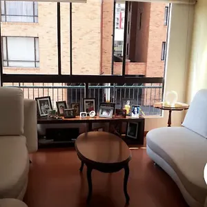  Habitación en casa particular Angelita Colombia